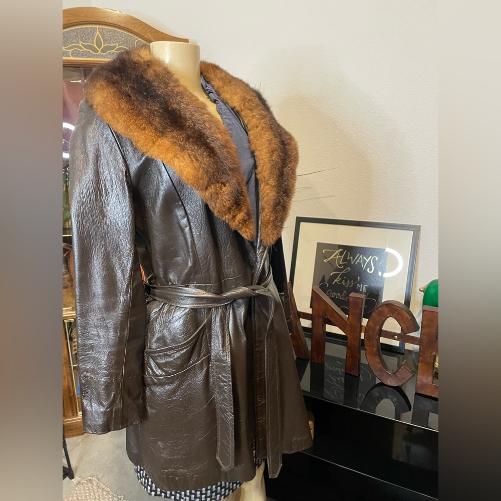 🤎Vintage Leather & Fur Coat GUC - Picture 7 of 8